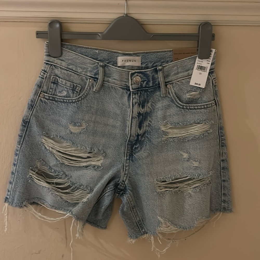 Pacsun High Rise Distressed Relaxed Fit Shorts. Size 25